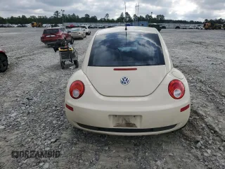 2006 Volkswagen Beetle with VIN 3VWSR31C56M422745, listed as a Copart auction lot 57027055 with 256,916 mi miles and Salvage title. Bid and sale history available at DreamBid. Image 6.