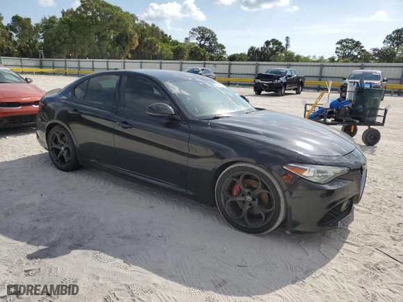 2017 Alfa Romeo Giulia Ti with VIN ZARFAECN4H7545588, listed as a Copart auction lot 54086015 with 125,665 mi miles and Clean Title. Bid and sale history available at carsss.com. Image 4.