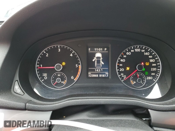 2015 Volkswagen Passat Trendline with VIN 1VWAV7A38FC041679, listed as a Copart auction lot 53419724 with 123,868 mi miles and Salvage title. Bid and sale history available at DreamBid. Image 9.