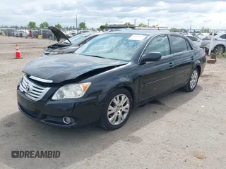 2009 Toyota Avalon XL with VIN 4T1BK36B79U327316, listed as a IAAI auction lot 42130918 with 184,948 mi miles. Bid and sale history available at carsss.com. Image 17.