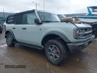 2022 Ford Bronco with VIN 1FMDE5BH2NLB16269, listed as a IAAI auction lot 41429783 with 65,761 mi miles. Bid and sale history available at carsss.com. Image 1.