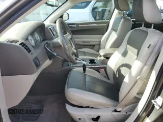 2008 Chrysler 300 Touring with VIN 2C3LA53G78H160422, listed as a Copart auction lot 71294064 with 114,048 mi miles and Salvage Title. Bid and sale history available at carsss.com. Image 7.