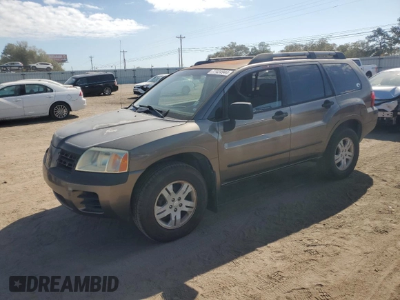 2005 Mitsubishi Endeavor LS with VIN 4A4MN21S25E068902, listed as a Copart auction lot 77424944 with 213,759 mi miles and Clean Title. Bid and sale history available at carsss.com. Image 1.