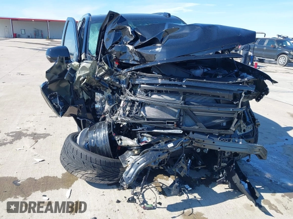 2025 Cadillac Escalade z VIN 1GYS8ERL0SR151490, wystawiony jako IAAI lot #41378504 z przebiegiem Nie podano mil oraz . Historia ofert i sprzedaży dostępna na DreamBid. Obrazek 6.