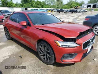 2020 Volvo S60 Momentum with VIN 7JRA22TK3LG073061, listed as a Copart auction lot 55919834 with 0 mi miles and Salvage Title. Bid and sale history available at carsss.com. Image 4.