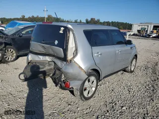 2014 Kia Soul with VIN KNDJN2A27E7743495, listed as a Copart auction lot 77397004 with 111,617 mi miles and Salvage Title. Bid and sale history available at carsss.com. Image 3.