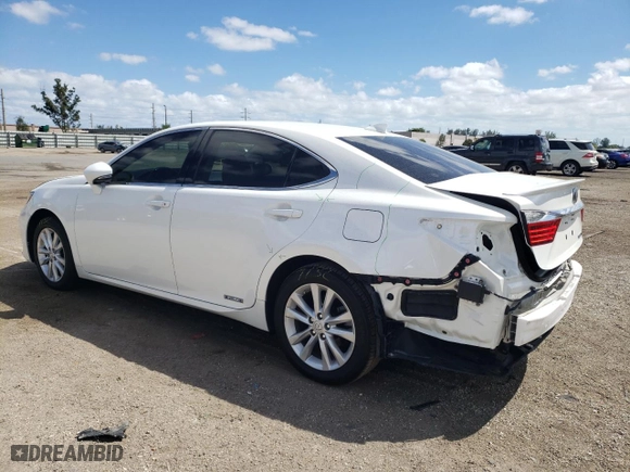 2015 Lexus ES 300h Hybrid with VIN JTHBW1GG8F2086119, listed as a Copart auction lot 44750983 with 50,909 mi miles. Bid and sale history available at carsss.com. Image 2.
