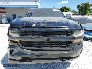 2018 Chevrolet Silverado 1500 Custom with VIN 1GCRCPEC9JZ327181, listed as a Copart auction lot 48752885 with 140,095 mi miles and Salvage Title. Bid and sale history available at carsss.com. Image 5.