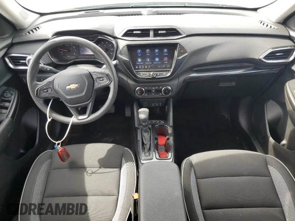 2023 Chevrolet TrailBlazer LT with VIN KL79MPSL1PB117853, listed as a Copart auction lot 51922405 with 43,253 mi miles and Salvage Title. Bid and sale history available at DreamBid. Image 8.