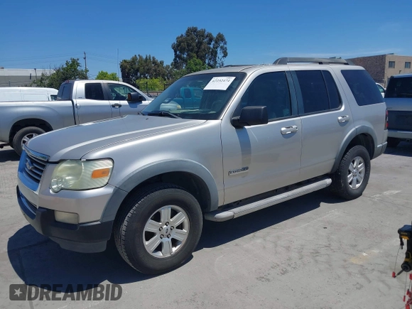 2007 Ford Explorer XLT с VIN 1FMEU63E87UA34237, выставлен на аукционе IAAI как лот 42232474 с пробегом 205 124 миль миль и . История ставок и продаж доступна на DreamBid. Изображение 2.