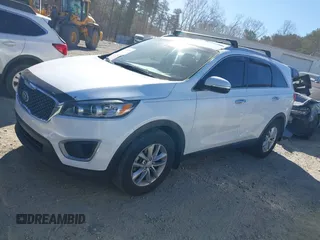 2016 Kia Sorento LX with VIN 5XYPG4A39GG062754, listed as a IAAI auction lot 41689839 with 180,165 mi miles. Bid and sale history available at carsss.com. Image 2.