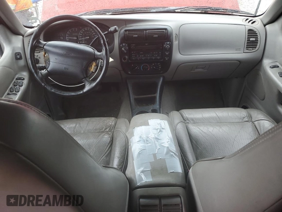 1998 Ford Explorer XL z VIN 1FMZU34E6WUA86351, wystawiony jako Copart lot #56220645 z przebiegiem 192 366 mil mil oraz Szkoda całkowita • Salvage title. Historia ofert i sprzedaży dostępna na DreamBid. Obrazek 8.