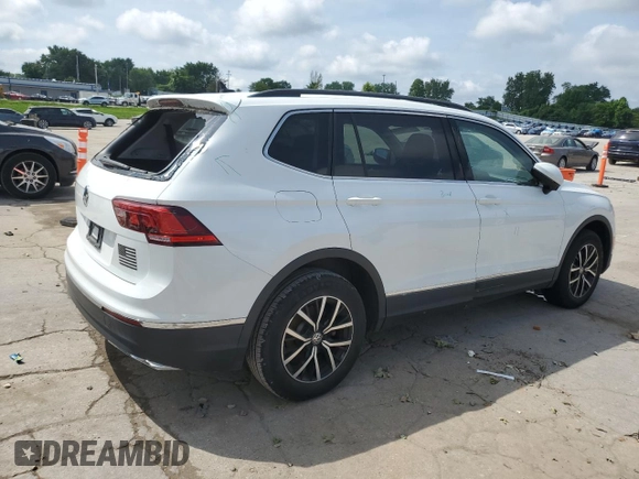 2021 Volkswagen Tiguan SE z VIN 3VV3B7AX1MM071918, wystawiony jako Copart lot #61259035 z przebiegiem 37 267 mil mil oraz Szkoda całkowita • Salvage title. Historia ofert i sprzedaży dostępna na DreamBid. Obrazek 3.