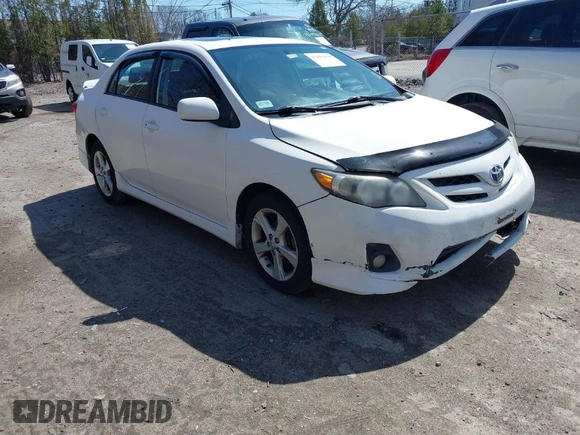 2013 Toyota Corolla L with VIN 2T1BU4EEXDC970586, listed as a IAAI auction lot 41997928 with 402,459 mi miles. Bid and sale history available at carsss.com. Image 1.
