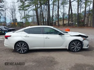 2021 Nissan Altima 2.5 SR with VIN 1N4BL4CV3MN375331, listed as a IAAI auction lot 41883230 with 93,228 mi miles. Bid and sale history available at carsss.com. Image 14.