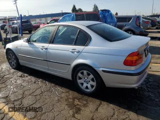 2003 BMW 3 Series 325xi with VIN WBAEU33423PM58187, listed as a Copart auction lot 75482204 with 78,178 mi miles and Clean Title. Bid and sale history available at carsss.com. Image 2.