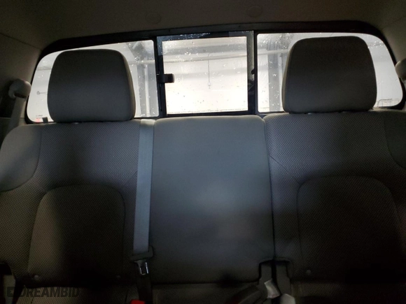2019 Nissan Frontier SV with VIN 1N6AD0EVXKN724858, listed as a Copart auction lot 52139885 with 118,217 mi miles and Clean Title. Bid and sale history available at carsss.com. Image 10.