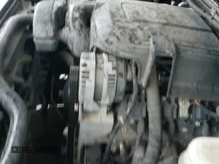 2013 Chevrolet Tahoe LS z VIN 1GNSCAE07DR223062, wystawiony jako IAAI lot #41948276 z przebiegiem 196 616 mil mil oraz . Historia ofert i sprzedaży dostępna na DreamBid. Obrazek 19.