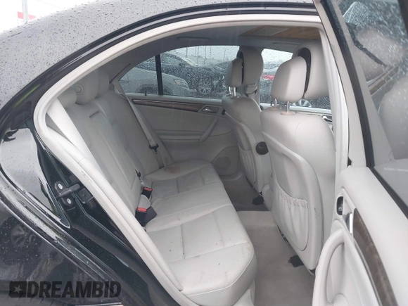 2007 Mercedes-Benz C 230 Sport with VIN WDBRF52H47E023492, listed as a IAAI auction lot 41561085 with 154,707 mi miles and . Bid and sale history available at DreamBid. Image 8.