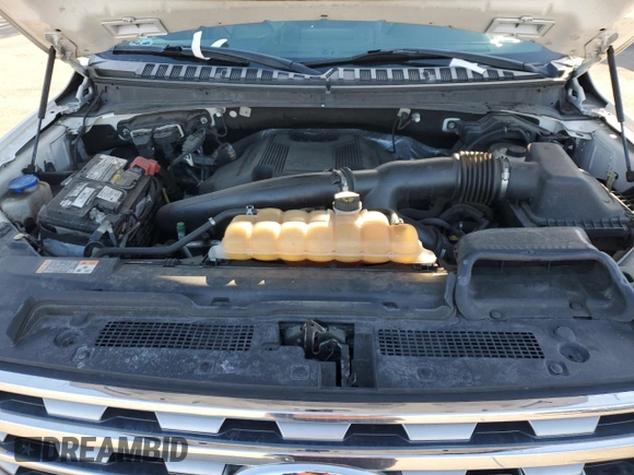 2018 Ford Expedition Limited with VIN 1FMJU2AT8JEA23555, listed as a Copart auction lot 51931575 with 215,159 mi miles and Salvage title. Bid and sale history available at DreamBid. Image 12.