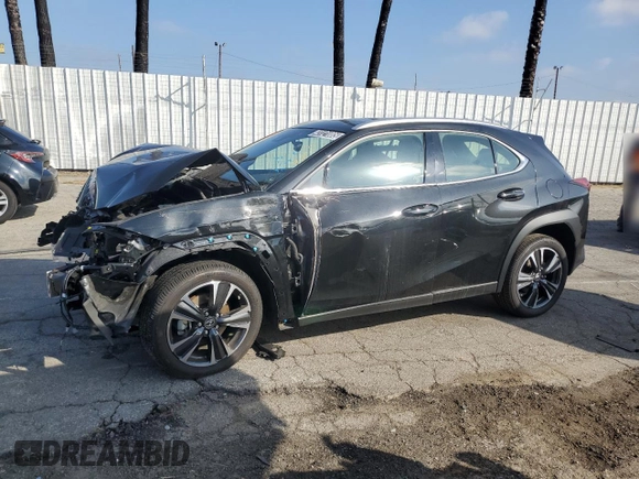2024 Lexus UX with VIN JTHX6JBH6R2189274, listed as a Copart auction lot 43121085 with 999,999 mi miles and Clean Title. Bid and sale history available at carsss.com. Image 1.