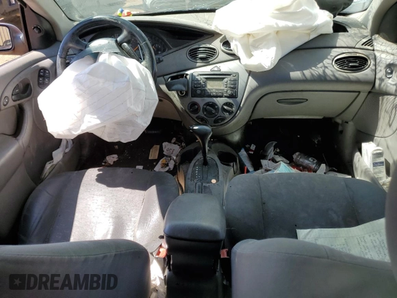 2004 Ford Focus ZX5 z VIN 3FAFP37384R124844, wystawiony jako Copart lot #69492924 z przebiegiem 155 129 mil mil oraz Szkoda całkowita • Salvage title. Historia ofert i sprzedaży dostępna na DreamBid. Obrazek 8.