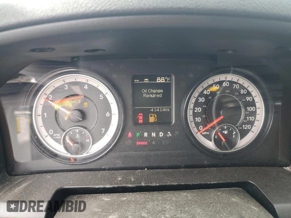 2022 Ram 1500 Tradesman with VIN 3C6JR6DG2NG347005, listed as a Copart auction lot 55970225 with 41,414 mi miles and Clean title. Bid and sale history available at DreamBid. Image 9.