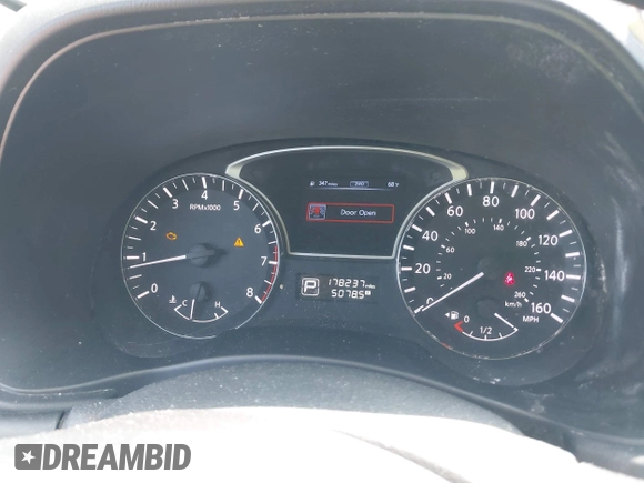 2014 Nissan Pathfinder SV with VIN 5N1AR2MM7EC703101, listed as a IAAI auction lot 42221242 with 178,237 mi miles and . Bid and sale history available at DreamBid. Image 7.