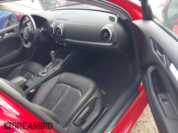 2016 Audi A3 Premium z VIN WAUA7GFF1G1013006, wystawiony jako IAAI lot #42270686 z przebiegiem 138 053 mil mil oraz . Historia ofert i sprzedaży dostępna na DreamBid. Obrazek 5.