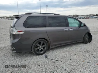 2015 Toyota Sienna SE with VIN 5TDXK3DC3FS602315, listed as a Copart auction lot 50403405 with 157,882 mi miles and Salvage Title. Bid and sale history available at carsss.com. Image 3.