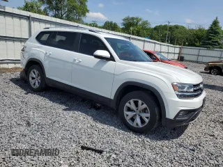 2019 Volkswagen Atlas SE with VIN 1V2LR2CA8KC572484, listed as a Copart auction lot 60793785 with 100,311 mi miles and Salvage title. Bid and sale history available at DreamBid. Image 4.