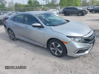 2020 Honda Civic LX z VIN 2HGFC2F68LH553201, wystawiony jako IAAI lot #42281718 z przebiegiem 55 580 mil mil oraz . Historia ofert i sprzedaży dostępna na DreamBid. Obrazek 1.