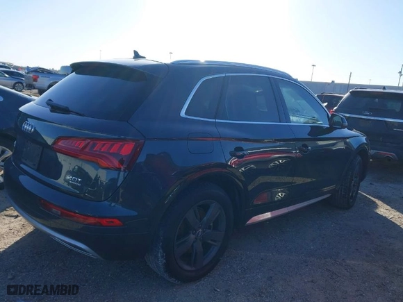 2018 Audi Q5 Premium Plus with VIN WA1BNAFY2J2019016, listed as a IAAI auction lot 41213051 with 90,174 mi miles. Bid and sale history available at carsss.com. Image 4.