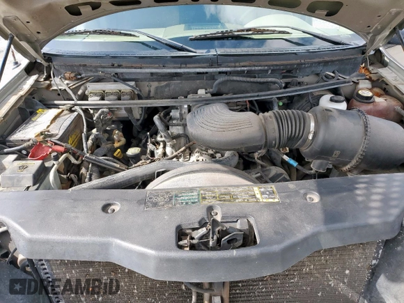 2004 Ford F-150 XLT with VIN 1FTRW12W94KC10443, listed as a Copart auction lot 63380525 with 206,815 mi miles and Salvage title. Bid and sale history available at DreamBid. Image 11.