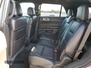 2011 Ford Explorer XLT z VIN 1FMHK8D86BGA15796, wystawiony jako Copart lot #55348385 z przebiegiem 129 505 mil mil oraz Szkoda całkowita • Salvage title. Historia ofert i sprzedaży dostępna na DreamBid. Obrazek 11.