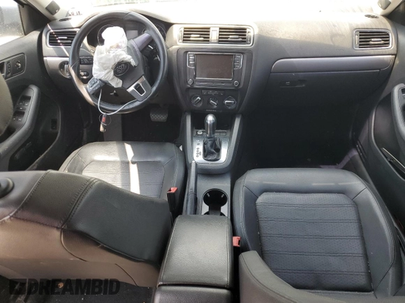 2013 Volkswagen Jetta SEL with VIN 3VWLX7AJ0DM361530, listed as a Copart auction lot 59305585 with Not provided miles and Salvage title. Bid and sale history available at DreamBid. Image 8.