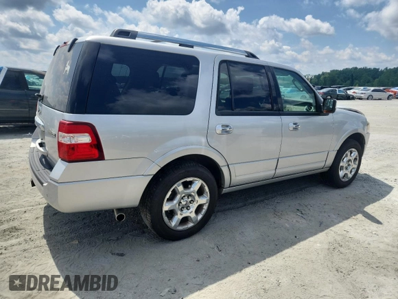 2013 Ford Expedition Limited с VIN 1FMJU1K59DEF23089, выставлен на аукционе Copart как лот 63058345 с пробегом 218 354 миль миль и Списание • Salvage title. История ставок и продаж доступна на DreamBid. Изображение 3.