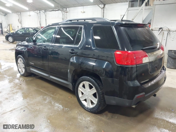 2012 GMC Terrain SLE-2 with VIN 2GKFLTE52C6305362, listed as a IAAI auction lot 41981678 with 210,580 mi miles. Bid and sale history available at carsss.com. Image 3.