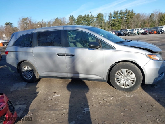 2014 Honda Odyssey LX with VIN 5FNRL5H24EB001131, listed as a IAAI auction lot 41753911 with 238,080 mi miles. Bid and sale history available at carsss.com. Image 13.