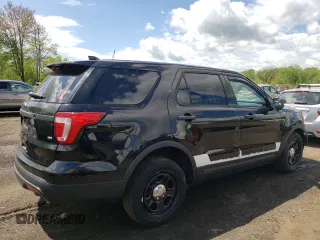 2017 Ford Police Interceptor Utility z VIN 1FM5K8AR1HGD14055, wystawiony jako Copart lot #55634075 z przebiegiem Nie podano mil oraz Szkoda całkowita • Salvage title. Historia ofert i sprzedaży dostępna na DreamBid. Obrazek 3.