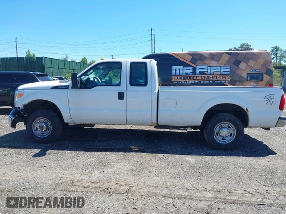 2013 Ford F-250 XL with VIN 1FT7X2B64DEA53476, listed as a IAAI auction lot 42179841 with 139,179 mi miles and . Bid and sale history available at DreamBid. Image 14.