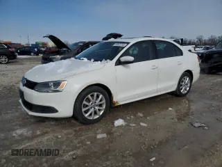 2012 Volkswagen Jetta SE с VIN 3VWDX7AJ0CM341569, выставлен на аукционе Copart как лот 45635745 с пробегом 187 778 миль миль и Списание • Salvage title. История ставок и продаж доступна на DreamBid. Изображение 1.