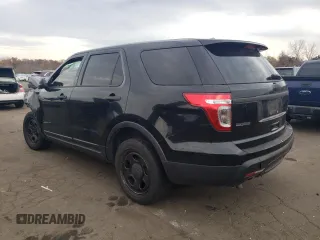 2014 Ford Utility Police Interceptor with VIN 1FM5K8AR7EGA45149, listed as a Copart auction lot 44045135 with 0 mi miles and Salvage Title. Bid and sale history available at carsss.com. Image 2.