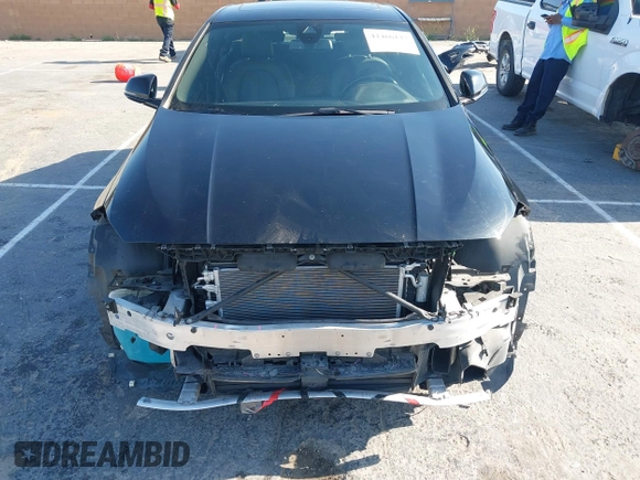 2021 BMW 2 Series 228i with VIN WBA53AK02M7H51551, listed as a IAAI auction lot 42466137 with 39,546 mi miles and . Bid and sale history available at DreamBid. Image 6.