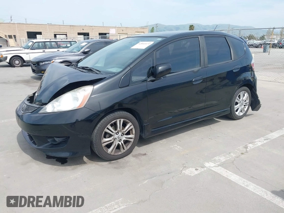 2010 Honda Fit Sport with VIN JHMGE8H6XAC016258, listed as a IAAI auction lot 42041472 with 167,498 mi miles and . Bid and sale history available at DreamBid. Image 18.