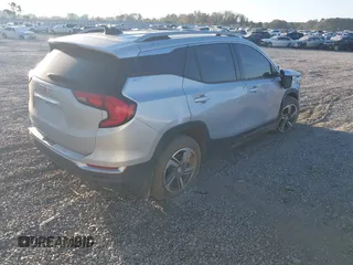2021 GMC Terrain SLT z VIN 3GKALPEV5ML345241, wystawiony jako IAAI lot #40680857 z przebiegiem 68 260 mil mil oraz . Historia ofert i sprzedaży dostępna na DreamBid. Obrazek 4.