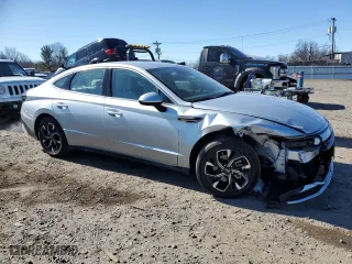 2024 Hyundai Sonata SEL with VIN KMHL64JA7RA351873, listed as a Copart auction lot 49029835 with 23,418 mi miles and Salvage Title. Bid and sale history available at carsss.com. Image 4.