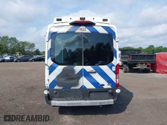 2023 Ford Transit с VIN 1FDBR1CG8PKA35716, выставлен на аукционе IAAI как лот 39803383 с пробегом 35 906 миль миль и . История ставок и продаж доступна на DreamBid. Изображение 16.