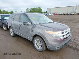 2011 Ford Explorer XLT z VIN 1FMHK8D80BGA76237, wystawiony jako IAAI lot #42331477 z przebiegiem 212 158 mil mil oraz . Historia ofert i sprzedaży dostępna na DreamBid. Obrazek 1.