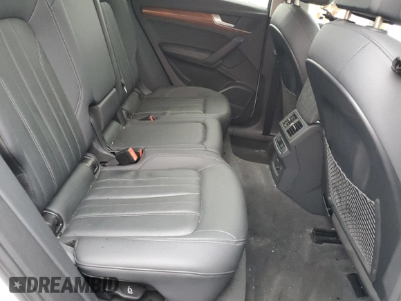 2023 Audi Q5 S line Premium Plus z VIN WA1EAAFY7P2052871, wystawiony jako Copart lot #54231465 z przebiegiem Nie podano mil oraz Szkoda całkowita • Salvage title. Historia ofert i sprzedaży dostępna na DreamBid. Obrazek 11.